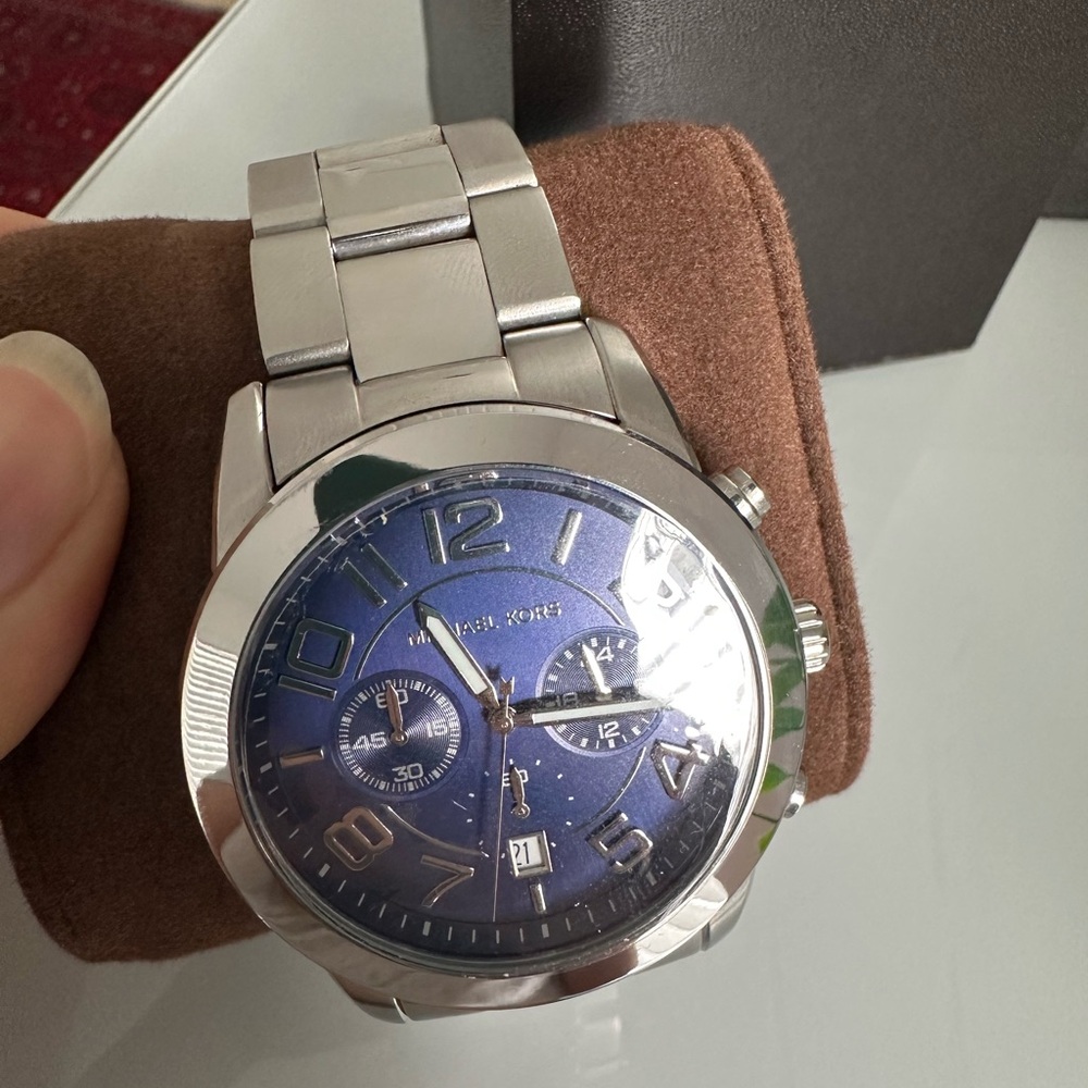 Michael Kors Men's MK8329 Classic Collection Men Watch - Picture 5 of 14